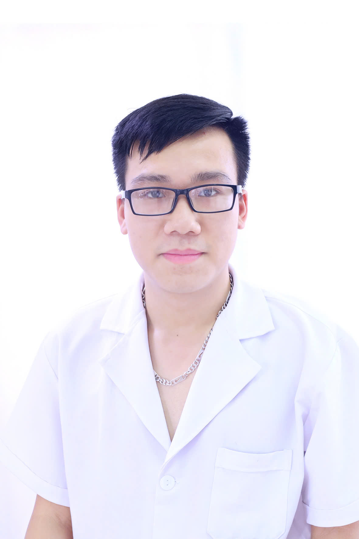 BS Tú Anh